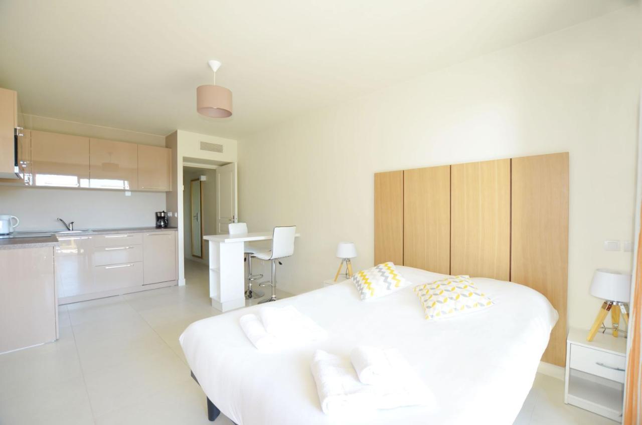 La Perle D'Eze - Aparthotel Екстер'єр фото